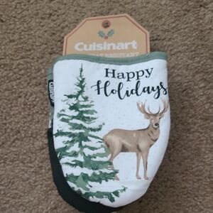 NWT! Cuisinart Holiday Oven Mitt - Green and White
